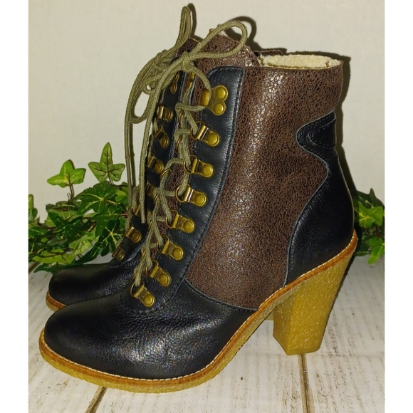 Sam Edelman Tara Brown/Black Leather shearling Ankle boots - Picture 7 of 16